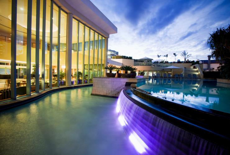Mantra Legends Hotel, Surfers Paradise, Queensland © Mantra Legends Hotel Mantra Legends Hotel, Surfers Paradise, Queensland © Mantra Legends Hotel