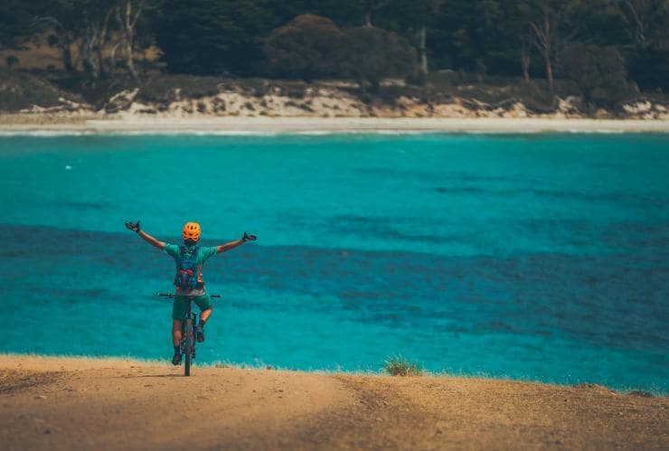 Mountainbiken, Maria Island National Park, Tasmanien © Flow Mountain Bike Mountainbiken, Maria Island National Park, Tasmanien © Flow Mountain Bike