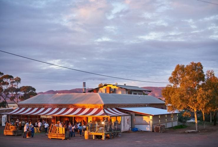 Prairie Hotel, Parachilna, SA © South Australian Tourism Commission Prairie Hotel, Parachilna, SA © South Australian Tourism Commission