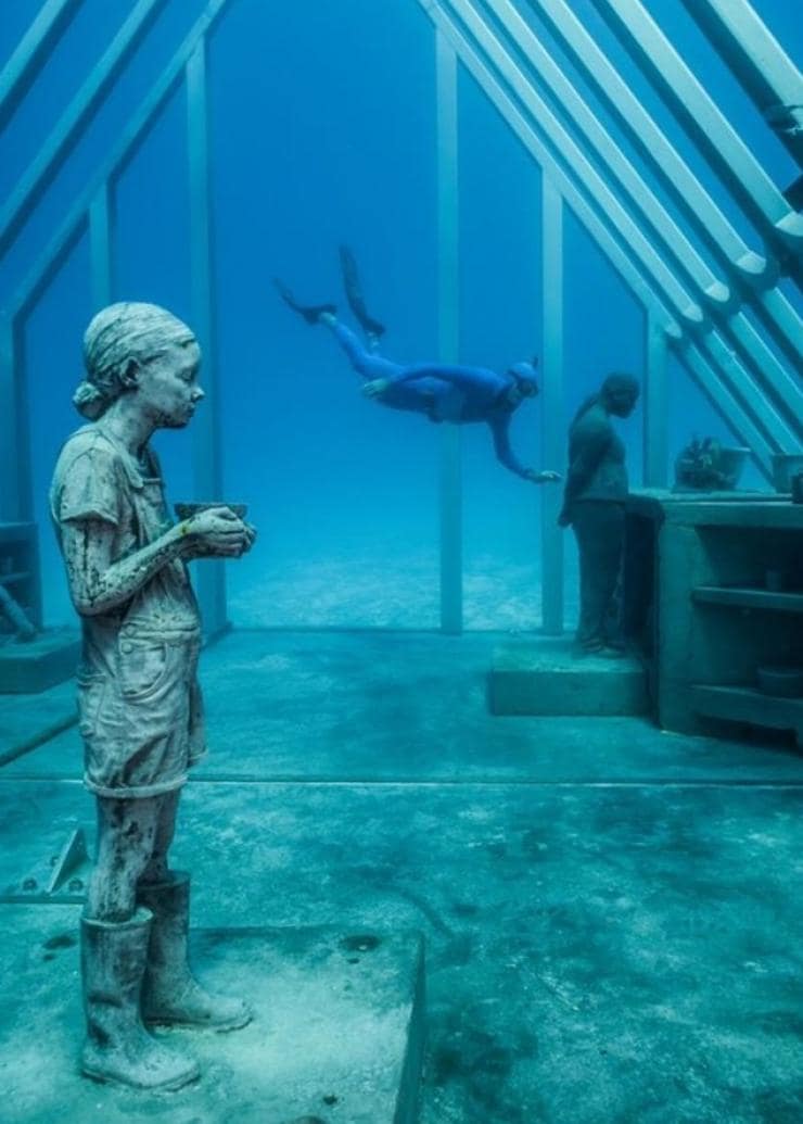 Museum of Underwater Art, near Townsville, Queensland © Museum of Underwater Art Museum of Underwater Art, near Townsville, Queensland © Museum of Underwater Art