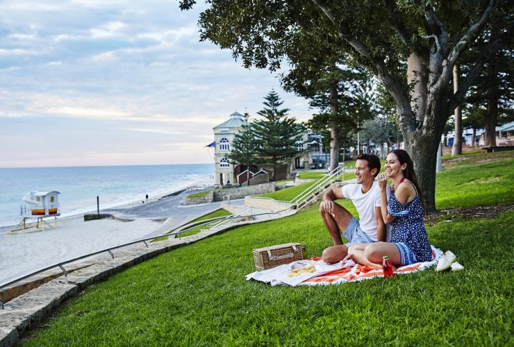Picnic at Cottesloe Beach, Perth, WA © Tourism Western Australia Picnic at Cottesloe Beach, Perth, WA © Tourism Western Australia