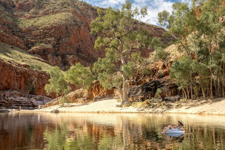 Ormiston Gorge, West MacDonnell Ranges, Northern Territory © Tourism NT/Mark Fitzpatrick Ormiston Gorge, West MacDonnell Ranges, Northern Territory © Tourism NT/Mark Fitzpatrick