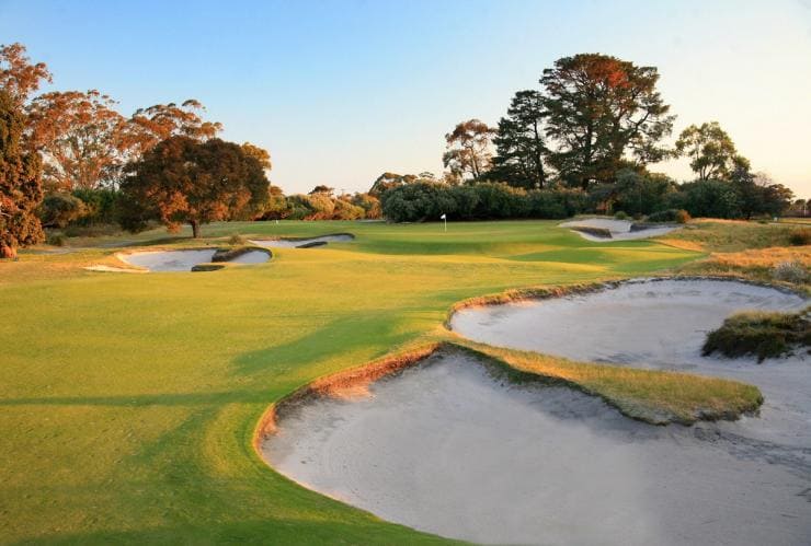 ビクトリア州、メルボルン、キングストン・ヒース・ゴルフ・クラブ © Kingston Heath Golf Club ビクトリア州、メルボルン、キングストン・ヒース・ゴルフ・クラブ © Kingston Heath Golf Club