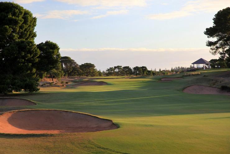 南オーストラリア州、アデレード、ロイヤル・アデレード・ゴルフ・クラブ © The Royal Adelaide Golf Club 南オーストラリア州、アデレード、ロイヤル・アデレード・ゴルフ・クラブ © The Royal Adelaide Golf Club